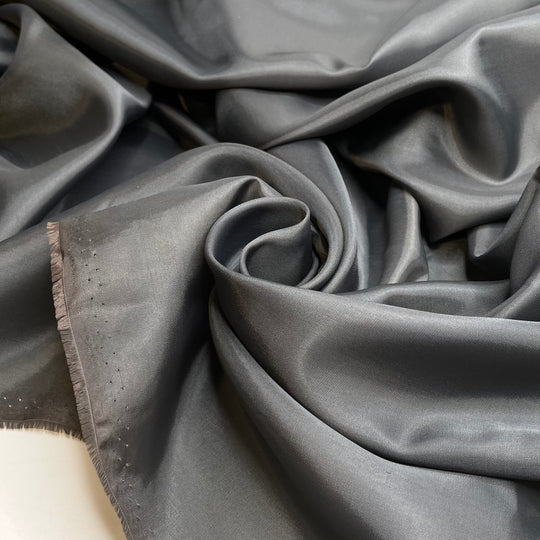Who Let The  Out - Poly Woven - Dark Grey - 2.6M Bundle