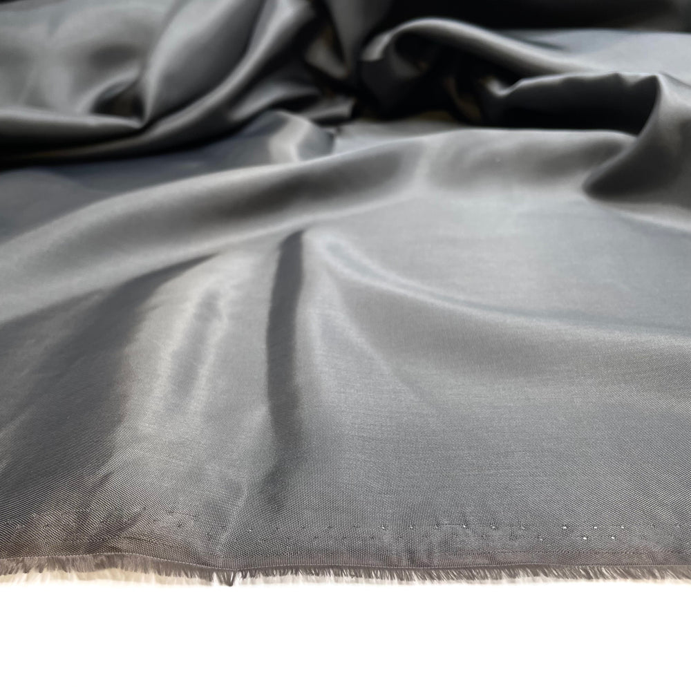 Who Let The  Out - Poly Woven - Dark Grey - 2.6M Bundle
