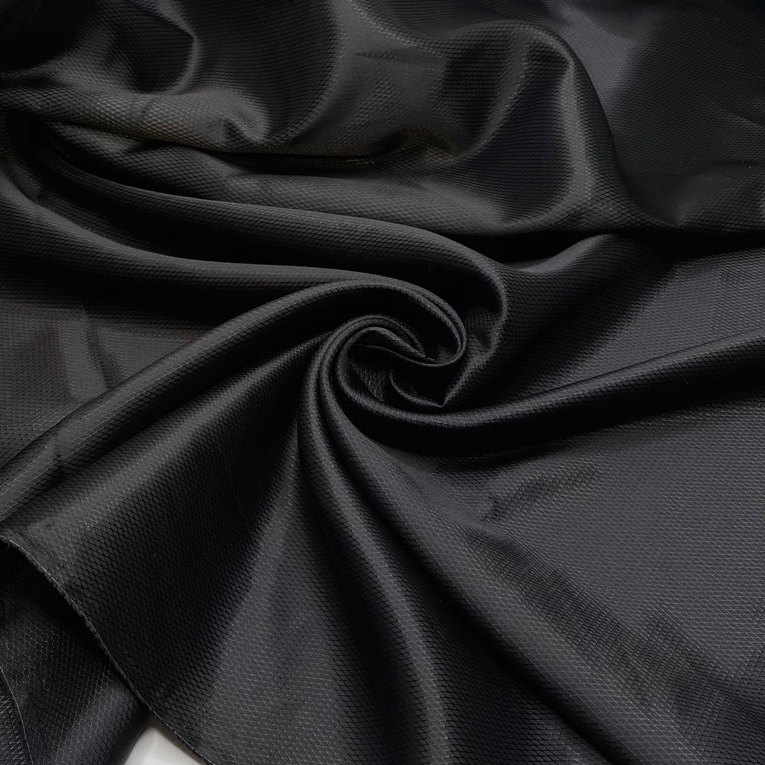Like Day And - Poly Woven - Black Geometric - 1M Bundle