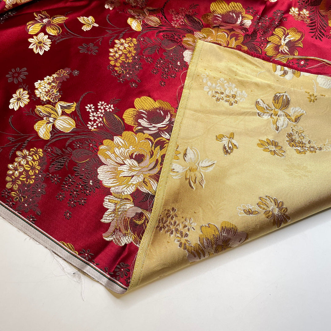 Gilded Boquet - Natural Blend Woven - Red Multi Floral - 2.7M Bundle