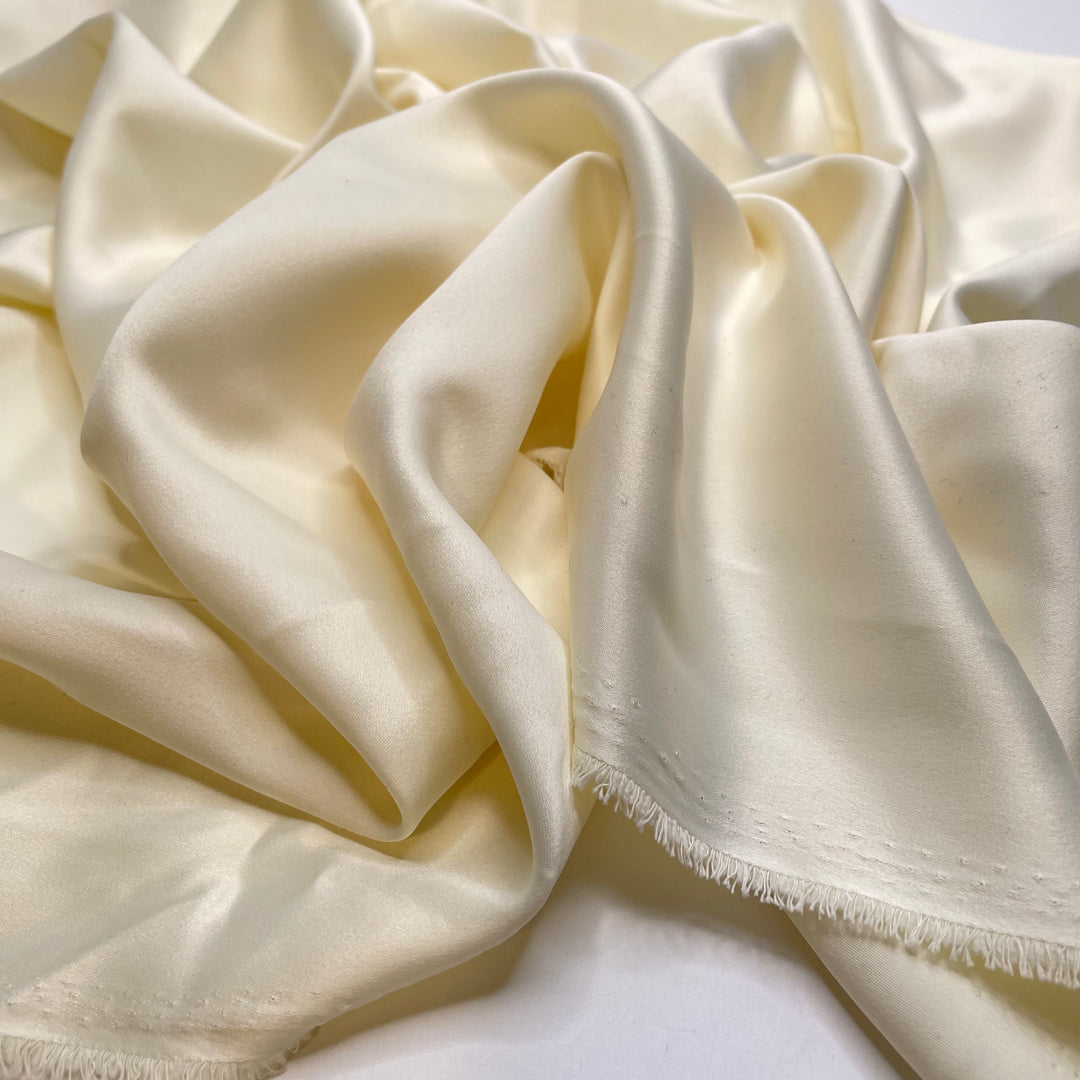 Buttercream Frosting - Synthetic Blend Woven - Cream - 1.3M Bundle