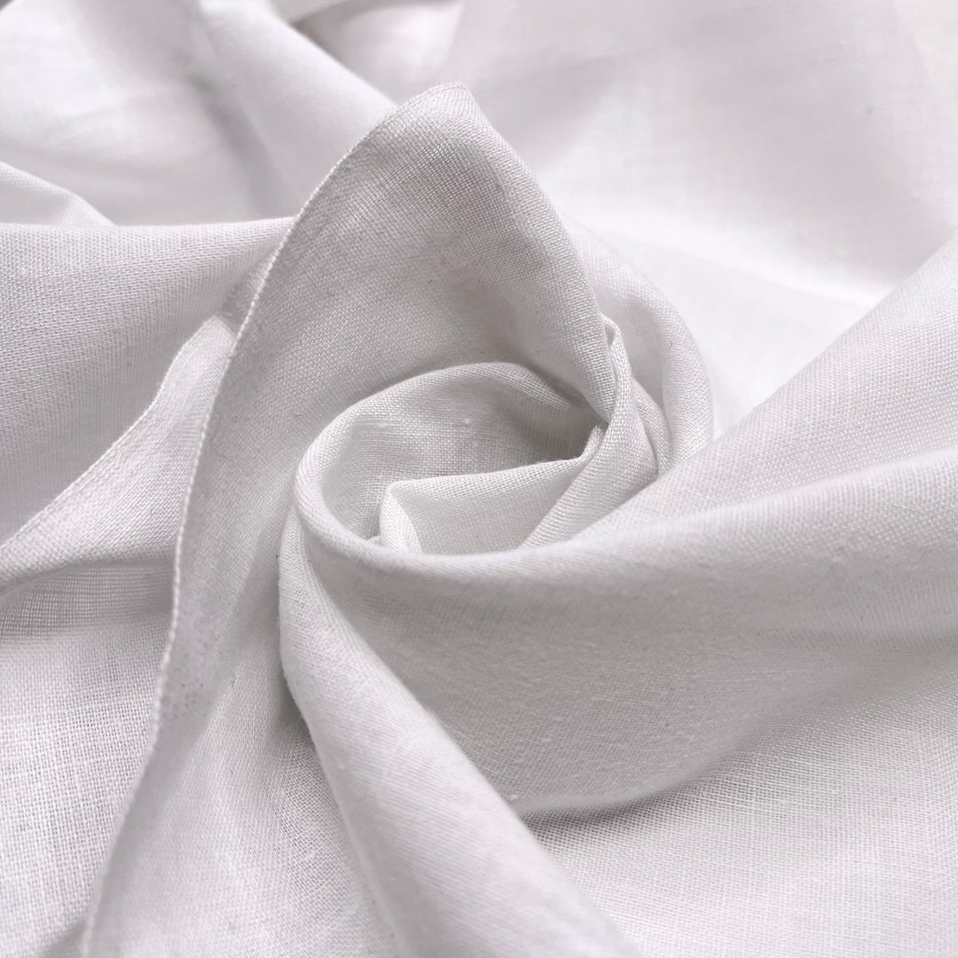 Wispy Clouds - Natural Blend Woven - White - 1.45M Bundle