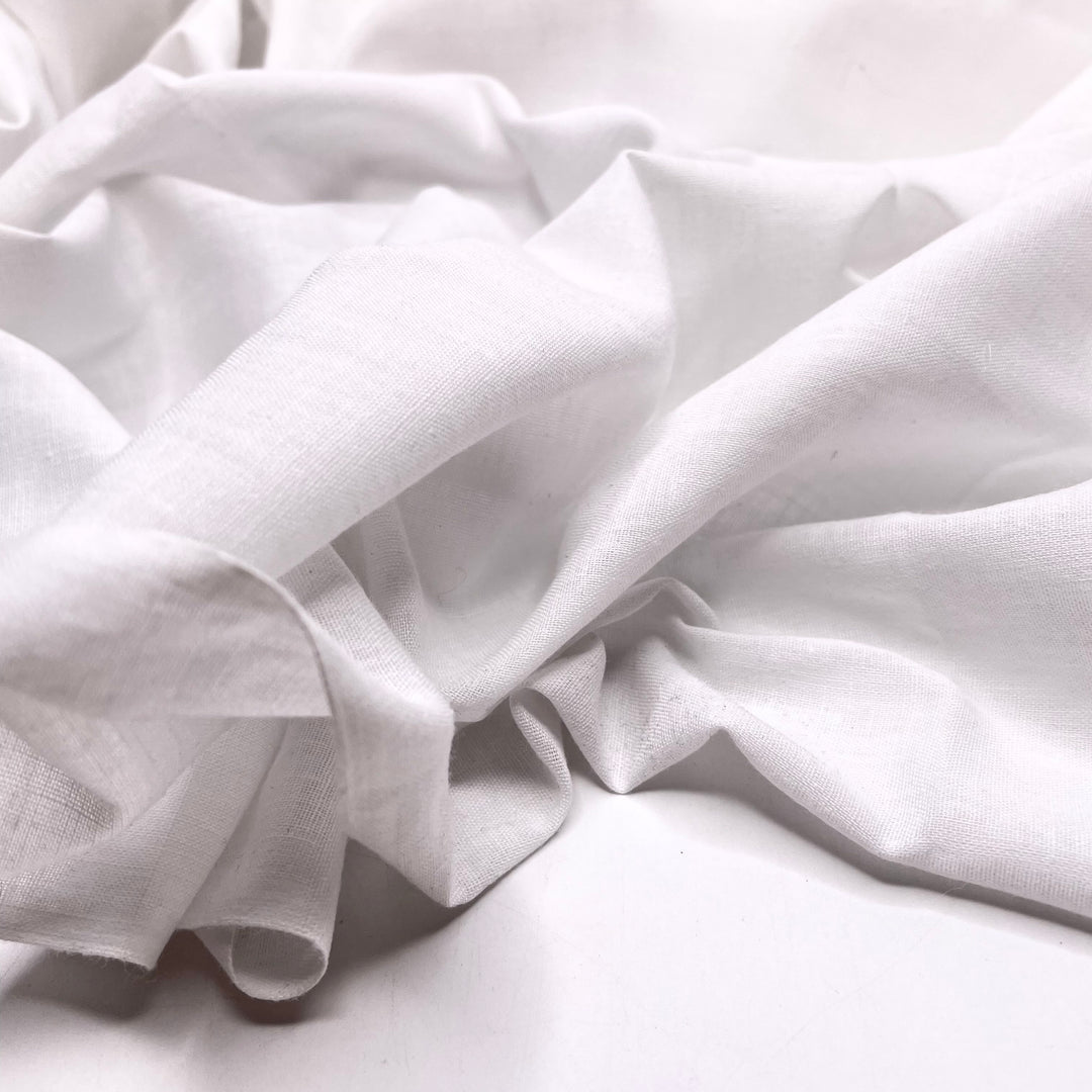 Wispy Clouds - Natural Blend Woven - White - 1.45M Bundle