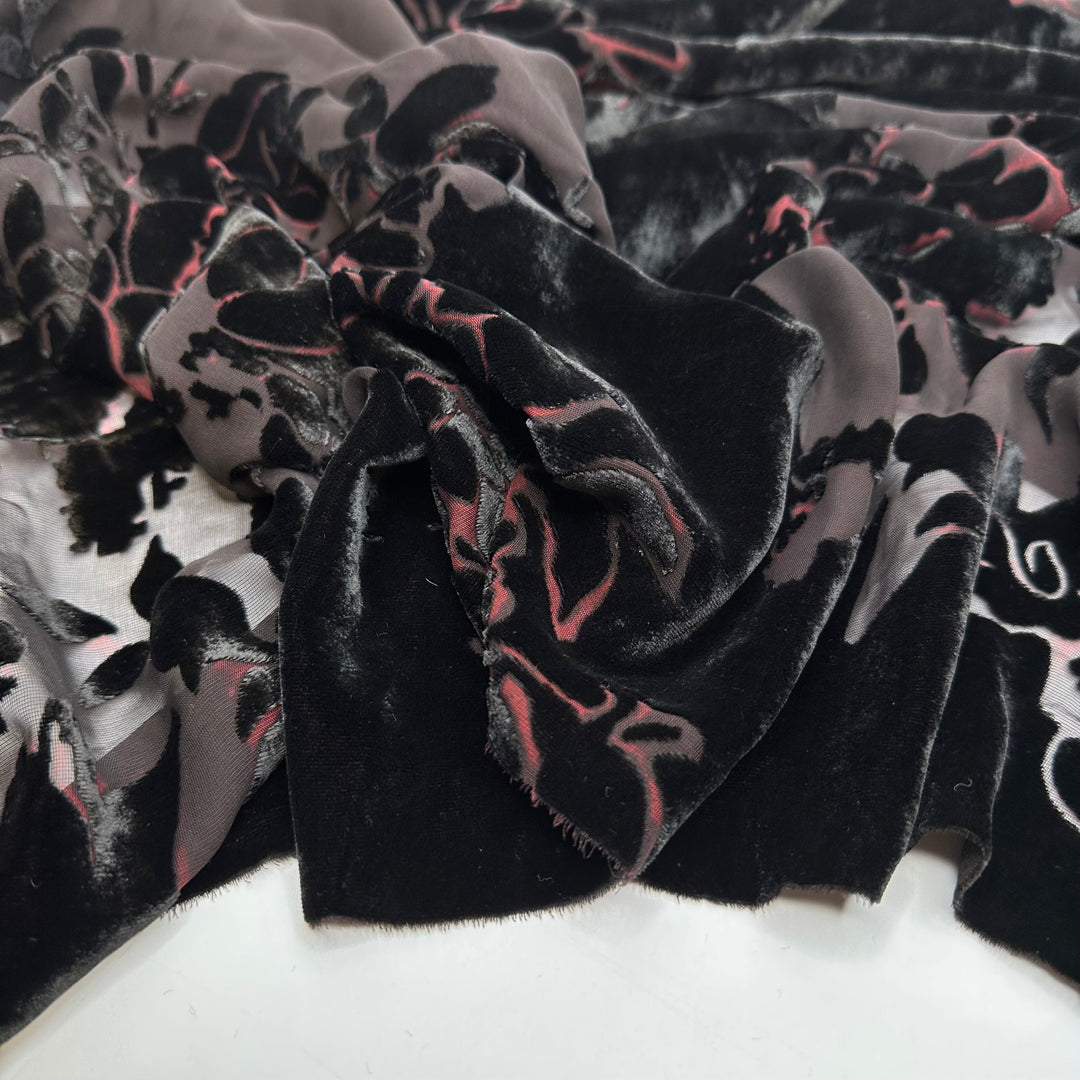 Kiss From A Rose - Burnout Velvet Silk Woven - Black/Red Floral - 1.1M Bundle