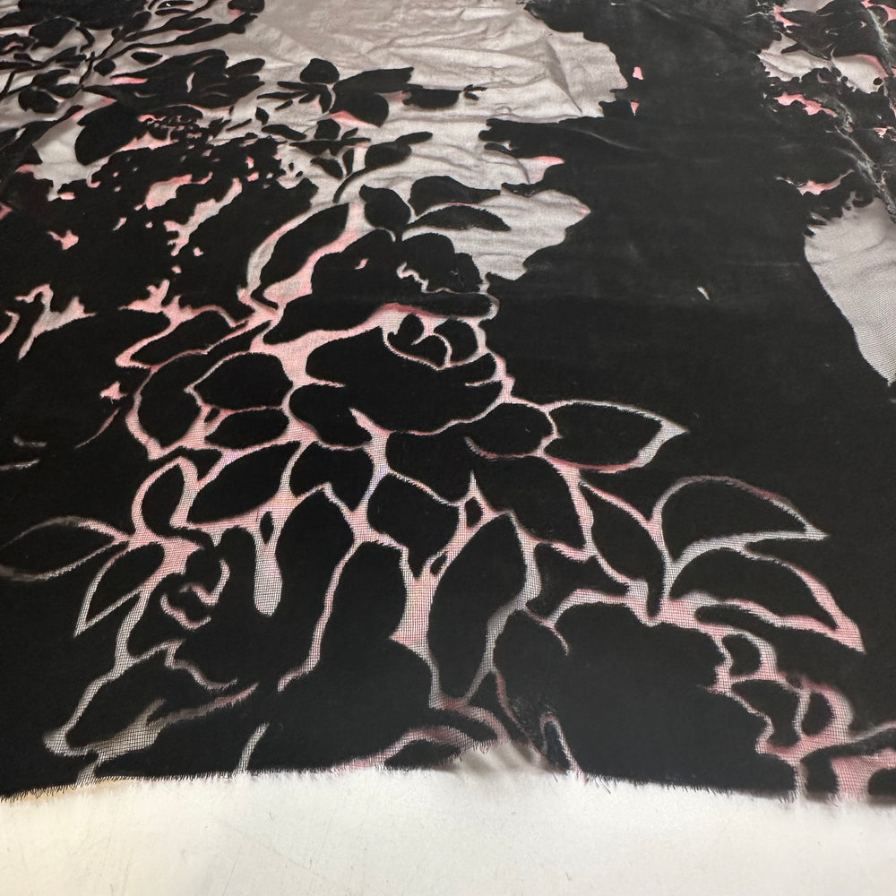 Kiss From A Rose - Burnout Velvet Silk Woven - Black/Red Floral - 1.1M Bundle