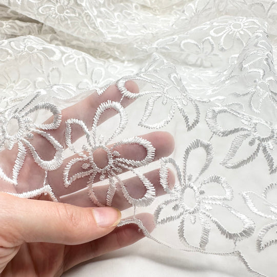 Not Ready For Snowdrops Yet - Embroidered Mesh Poly Woven - White/Transparent Floral - 1.9M Bundle
