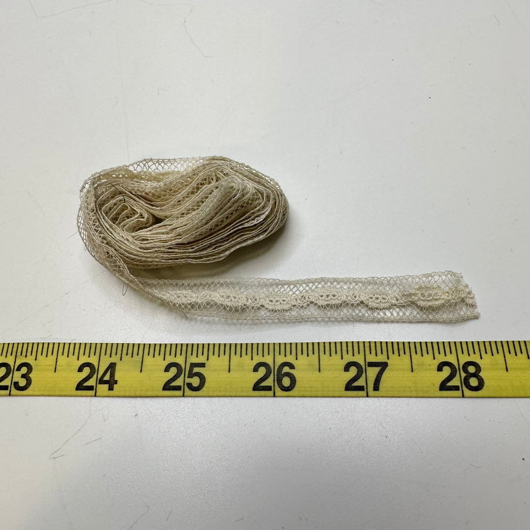 ⅝" (16mm) Vintage Bobbin Lace Trim - Cream - 1.8M Bundle - True Deadstock supplies Fabric by private - Sustainable Textile | FABCYCLE