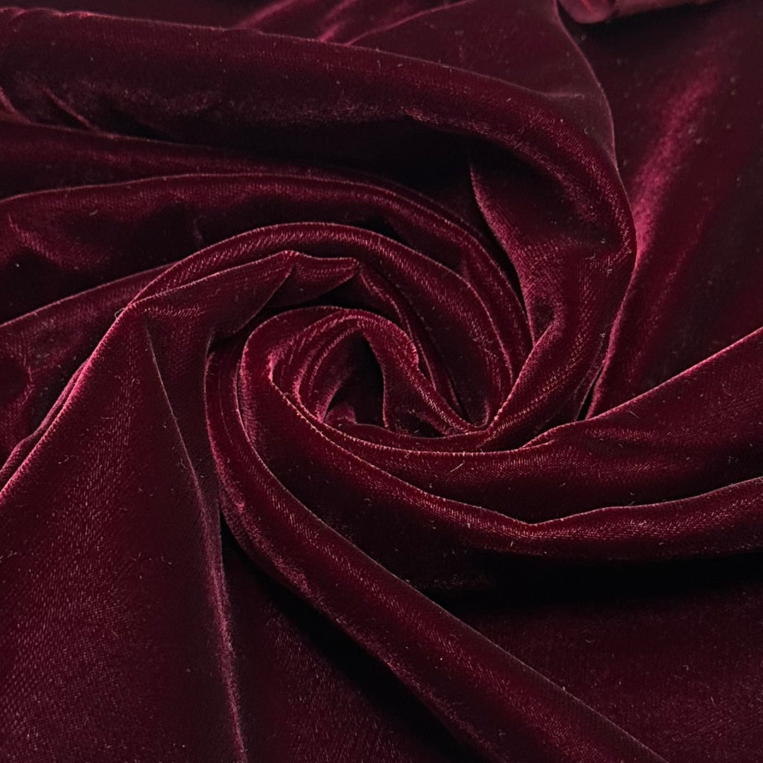 Watching The Classics - Velvet Poly Woven - Burgundy - 1M Bundle