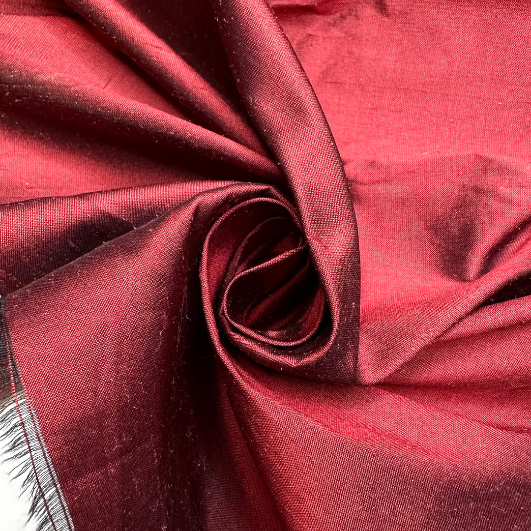 Catching Falling Leaves - 2 Tone Taffeta Silk Woven - Black/Burgundy - 2.1M Bundle
