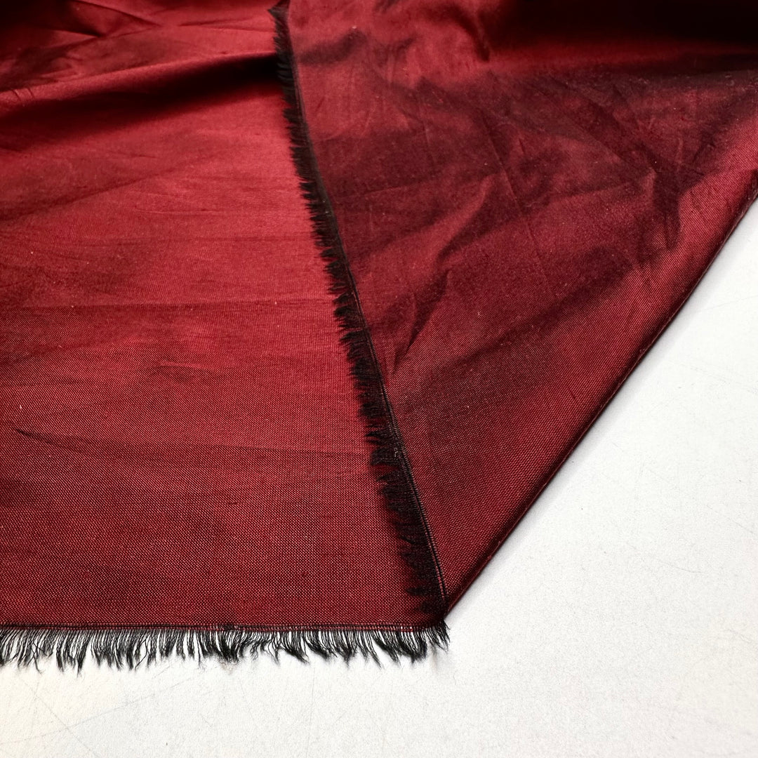 Catching Falling Leaves - 2 Tone Taffeta Silk Woven - Black/Burgundy - 2.1M Bundle