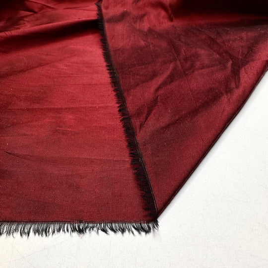 Catching Falling Leaves - 2 Tone Taffeta Silk Woven - Black/Burgundy - 2.1M Bundle