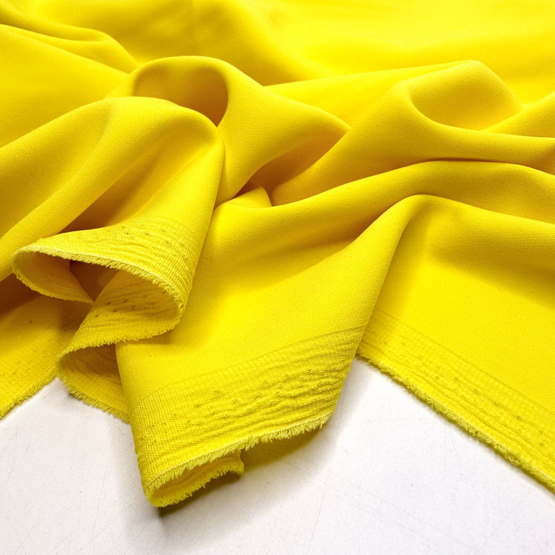 I Think I Saw A Tweety Bird - Crepe Poly Woven - Yellow - 1.4M Bundle