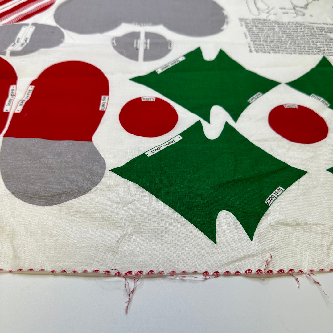 Cut And Sew Christmas Mouse - Cotton Woven - Multi Christmas Mouse - 0.9M Bundle
