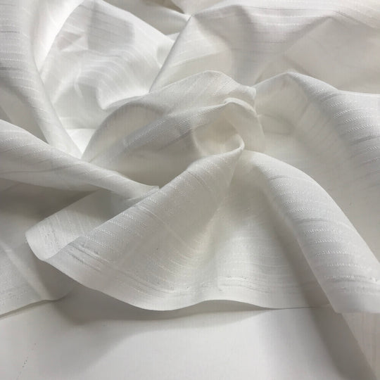 An Absolute Snowflake - Poly Woven - White Stripes - 1M Bundle