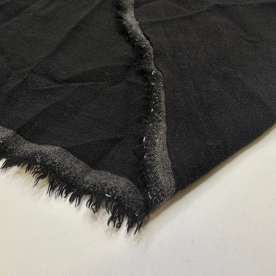 Getting Decorations From The Basement - Natural Blend Woven - Black - 1.4M Bundle