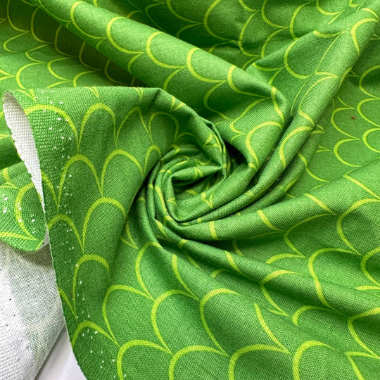 Cartoon Christmas Trees - Cotton Woven - Green Scallops - Bundles