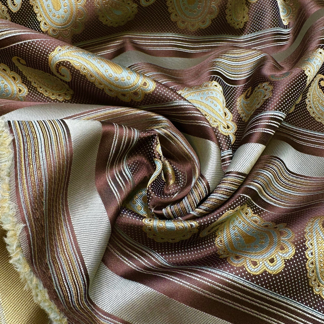 Chocolaty Nougat - Poly Woven - Brown Multi Paisley Strips - 3.6M Bundle