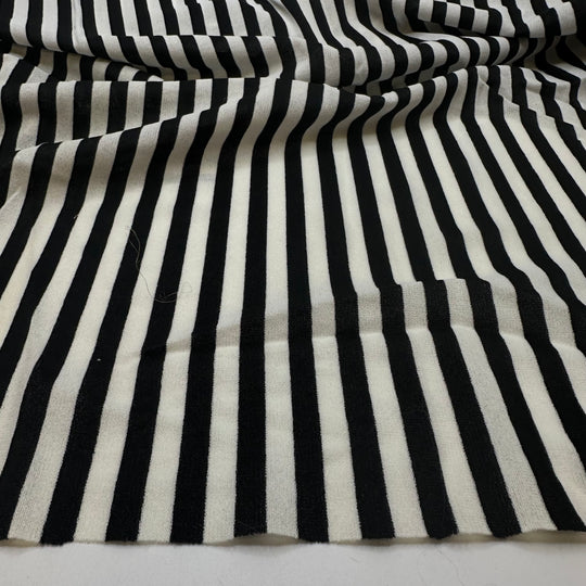 Vogue Season - Poly Knit - Black/White Stripes - 1.1M Bundle