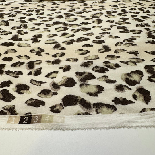 UB - Snow Leopard Warning - Synthetic Blend Woven - White Multi Animal Print - 2.85M Bundle