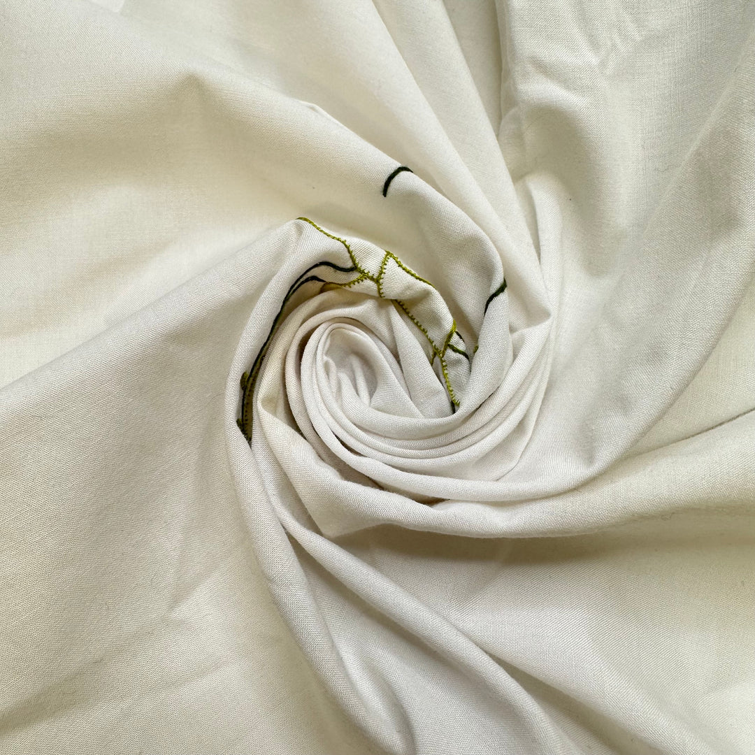 Flower Crown - Embroidered, Circle Tablecloth Synthetic Blend Woven - White Multi Floral - 2M Bundle