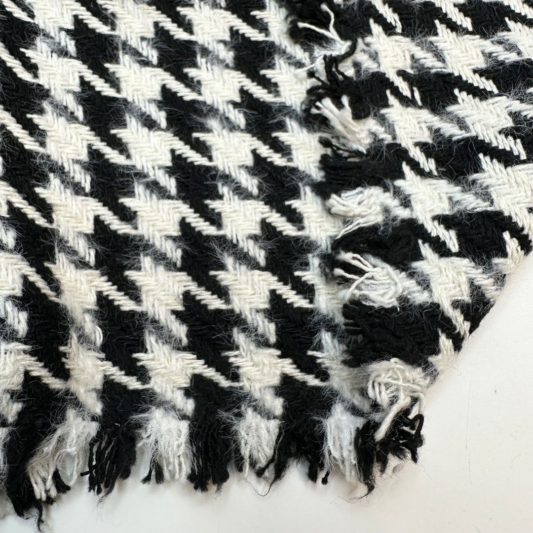 NTF Dec 21 - Houndstooth Wool Woven - White/Black Houndstooth - Bundles
