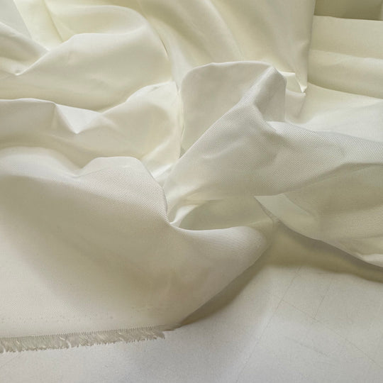 Going Skiing - Polyester Blend Woven - White - 2.3M Bundle
