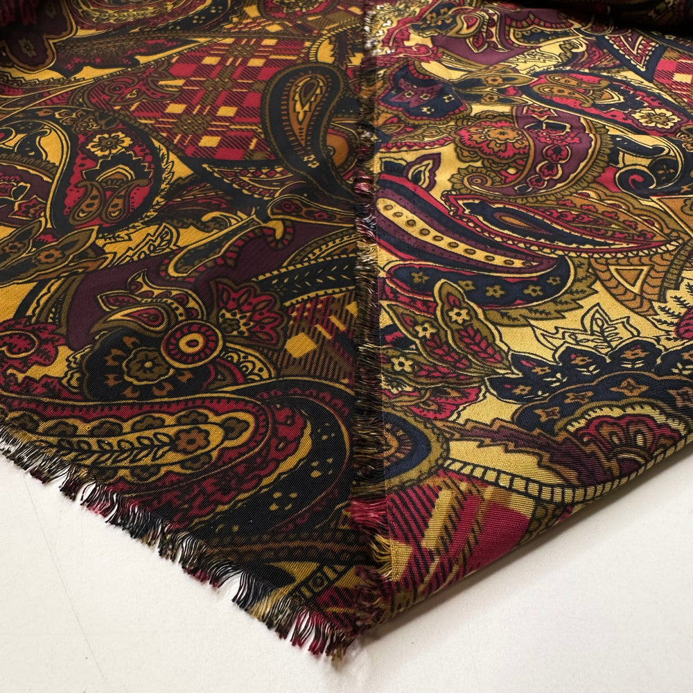 Vintage Vignettes - Sateen Poly Woven - Multi Paisley - 2M Bundle