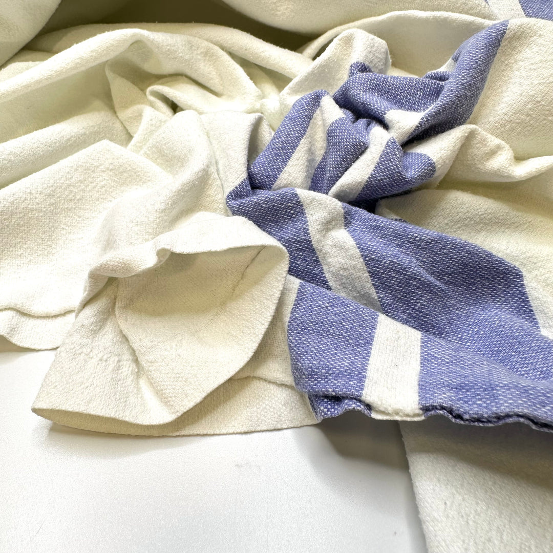 Lap Quilting - Cotton Blend Woven - Light White/Blue Stripes - 1.55M Bundle