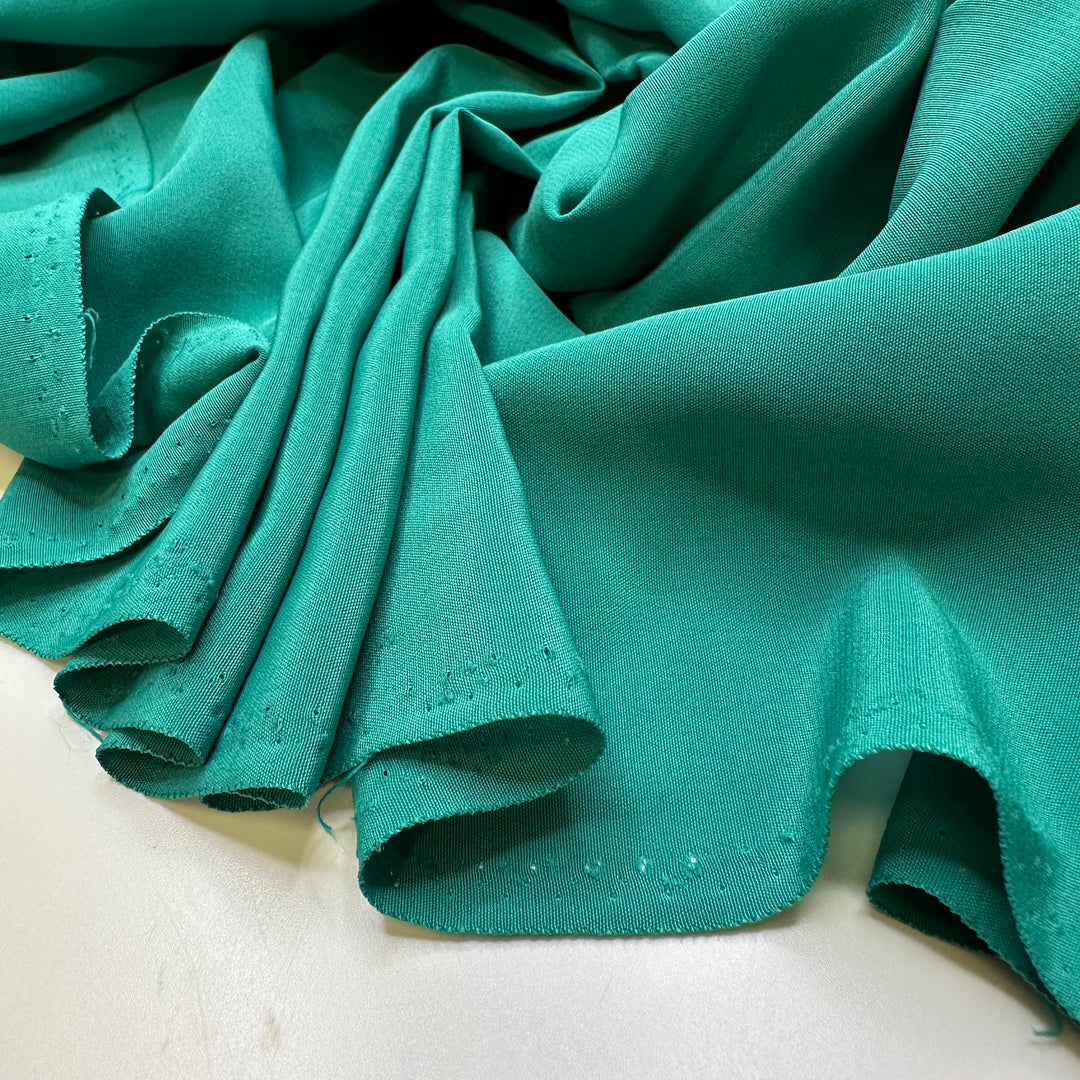 Quilt Your Worries - Polyester Blend Woven - Dark Green - 0.9M Bundle