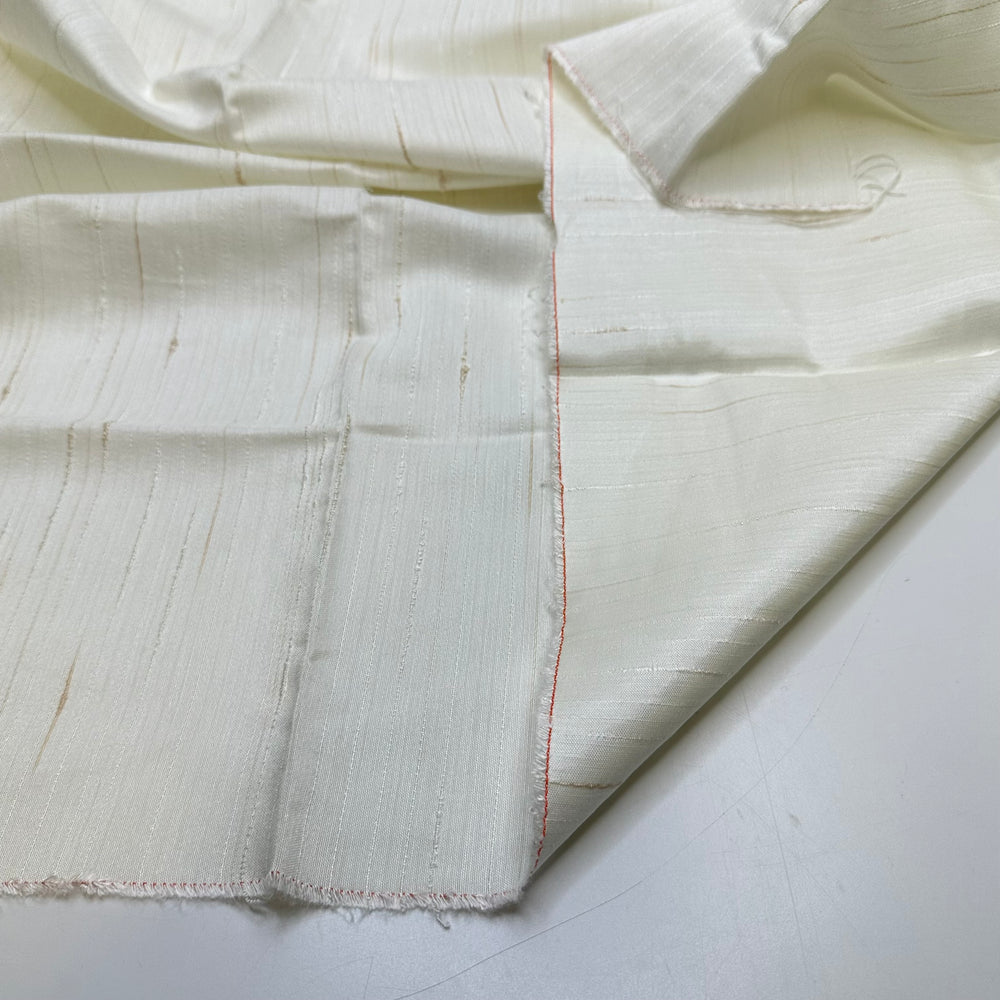 Silky Feeling - Slub In The Weave Sateen Natural Blend Woven - White Pinstripe - 1.4M Bundle