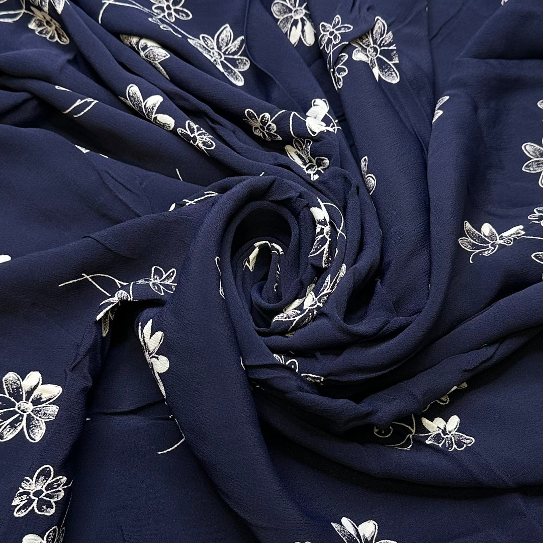 Water Shooting Flower - Cotton Blend Woven - Navy/White Floral - 1.1M Bundle