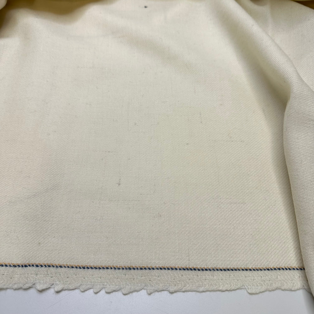 Gerbera Daisy - Crepe Wool Woven - Cream - 2.5M Bundle