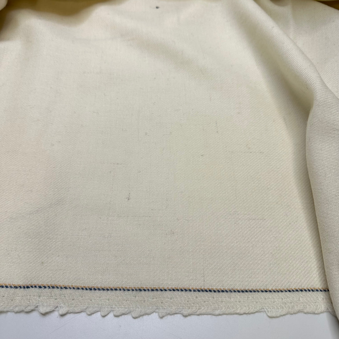 Gerbera Daisy - Crepe Wool Woven - Cream - 2.5M Bundle