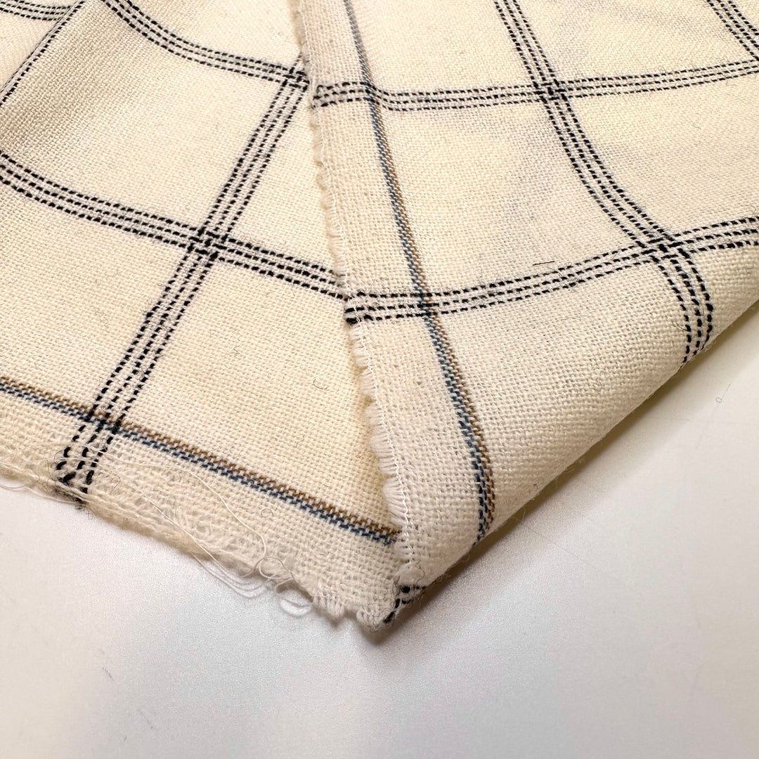 Flower Beds - Acrylic Blend Woven - Cream/Black Plaid - 3.3M Bundle