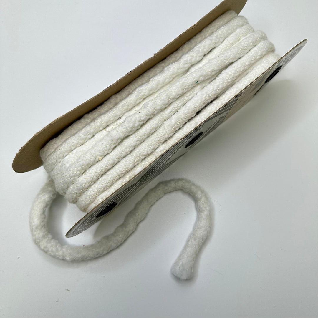 ¾" (19mm) Cording Trim - White/Cream - 5M Bundle - True Deadstock supplies Fabric by private - Sustainable Textile | FABCYCLE