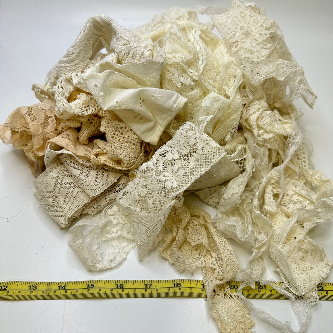 ¾" (19mm) Lace Trim - White/Cream - 25 Pack - True Deadstock supplies Fabric by private - Sustainable Textile | FABCYCLE
