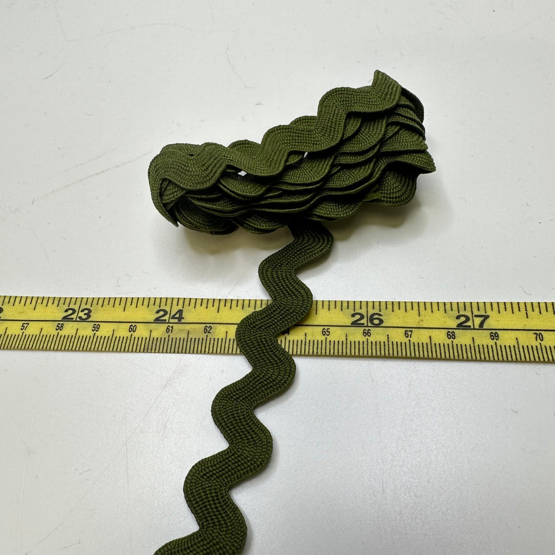 ¾" (19mm) Ricrac Trim - Green - 1.2M Bundle - True Deadstock supplies Fabric by private - Sustainable Textile | FABCYCLE