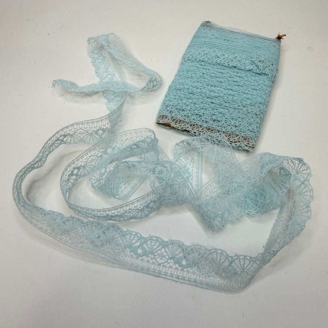 ¾" (19mm) Vintage Scalloped Lace Trim - Light Blue - 4M Bundle - True Deadstock supplies Fabric by private - Sustainable Textile | FABCYCLE