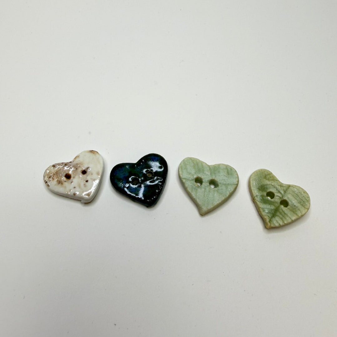 2 Hole Button - 20MM - Light Green Multi - 4 Pack - True Deadstock supplies Fabric by private - Sustainable Textile | FABCYCLE