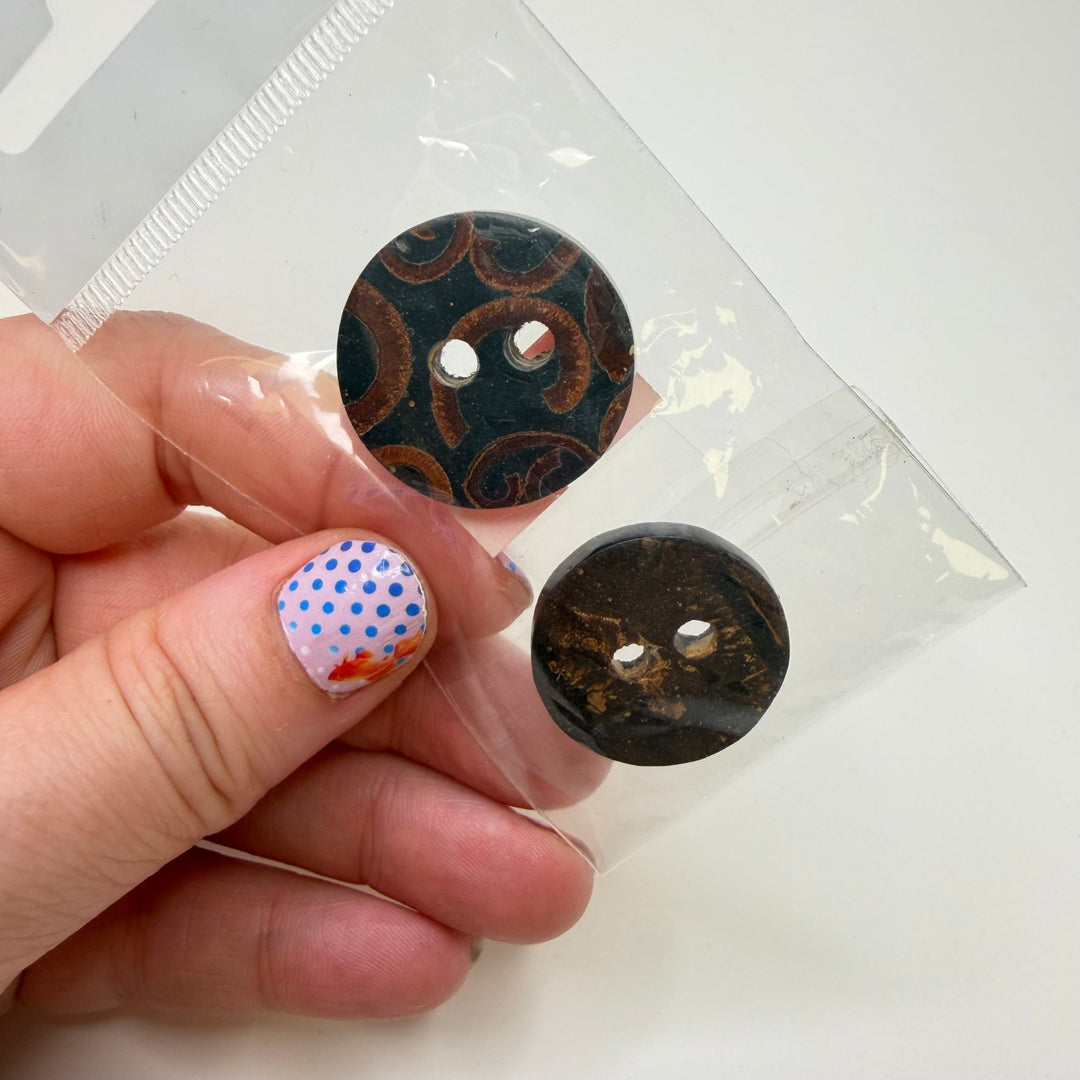 2 Hole Button - 20MM Wood - Brown/Black - 2 Pack - True Deadstock supplies Fabric by private - Sustainable Textile | FABCYCLE