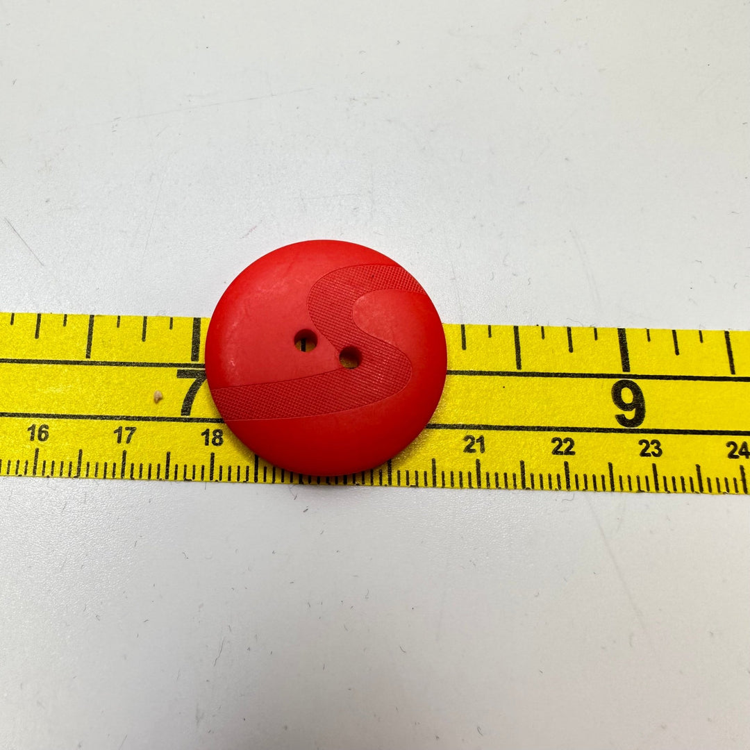 2 Hole Button - 24MM Plastic - Coral Red - 4 Pack - True Deadstock supplies Fabric by private - Sustainable Textile | FABCYCLE