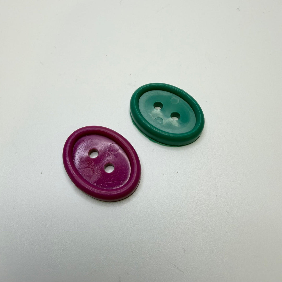 2 Hole Button - 25MM Plastic - Green/Purple - 2 Pack - True Deadstock supplies Fabric by private - Sustainable Textile | FABCYCLE