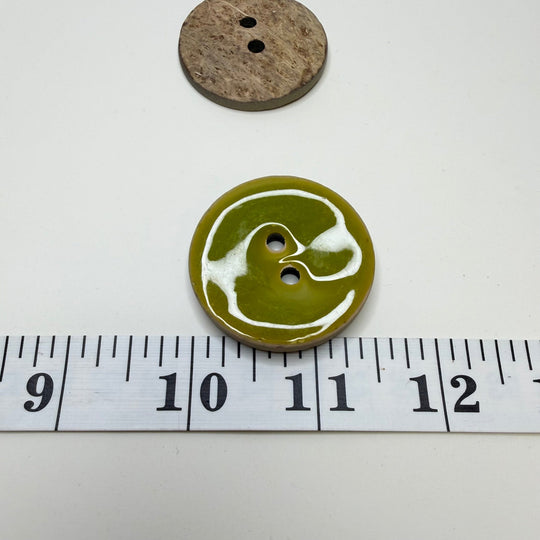 2 Hole Button - 40MM Plastic - Green - True Deadstock supplies Fabric by private - Sustainable Textile | FABCYCLE