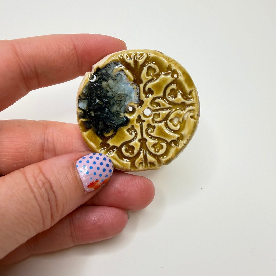2 Hole Button - 50MM - Beige/Black . - True Deadstock supplies Fabric by private - Sustainable Textile | FABCYCLE