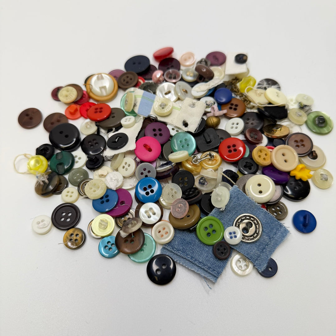 2 Hole Button - Plastic/Metal - Multi - 50 Pack - True Deadstock supplies Fabric by private - Sustainable Textile | FABCYCLE