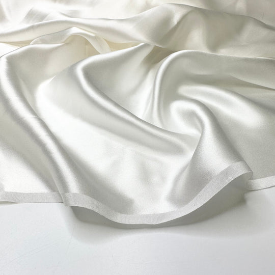 Princess Leia - Charmeuse Silk Woven - White - 2.5M Bundle