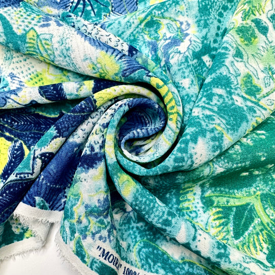 Pool Side Is My Best Side - Poly Woven - Blue Multi Floral - 2M Bundle