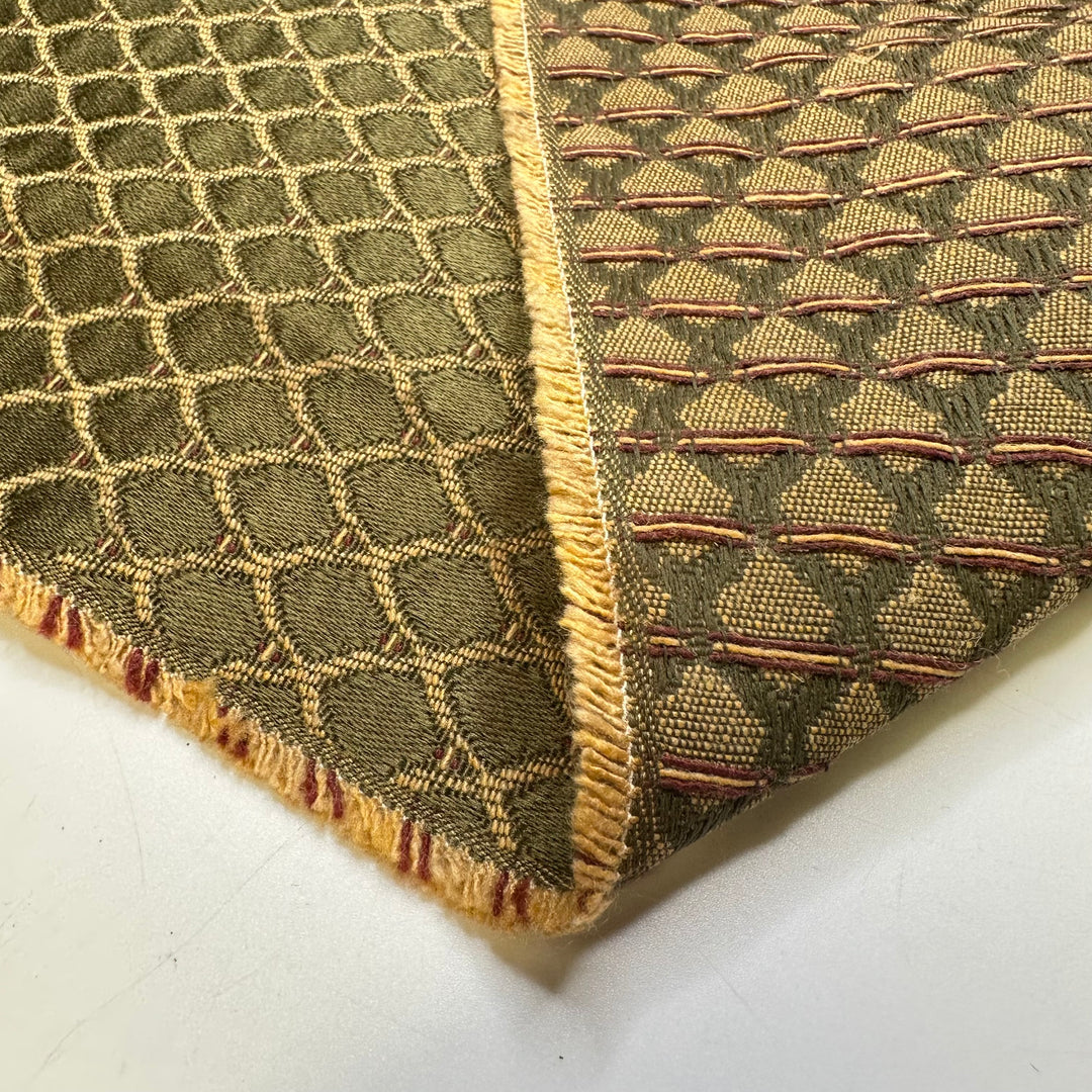 Working In The Garden - Polyester Blend Woven - Green/Yellow Geometric - 1.65M Bundle