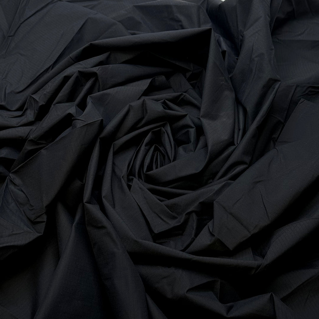 Light Jacket Weather - Polyester Blend Woven - Black - 2.1M Bundle