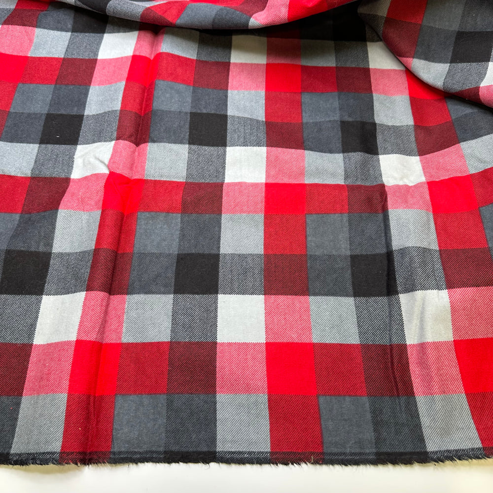 Checking The Red Box - Flanel Cotton Woven - Black/Red Plaid - 2.15M Bundle